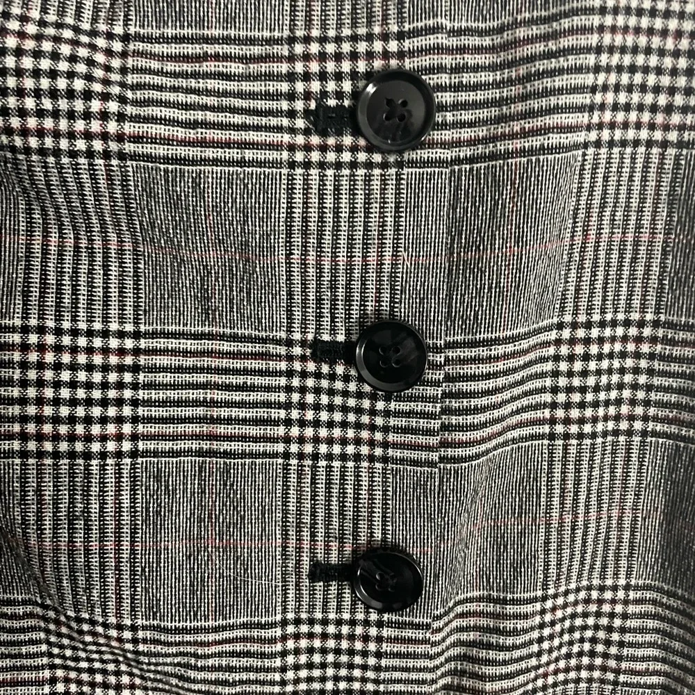 3 for 25!🌻 Banana Republic Glen Plaid Button Skirt 🌻 - Picture 4 of 7